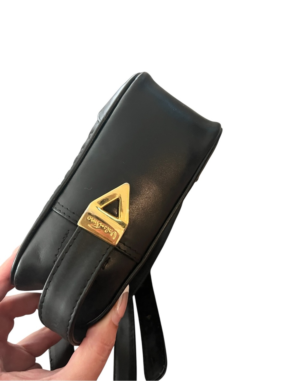 Vintage Valentino by Mario Valentino Crossbody Bag - Picture 3 of 9